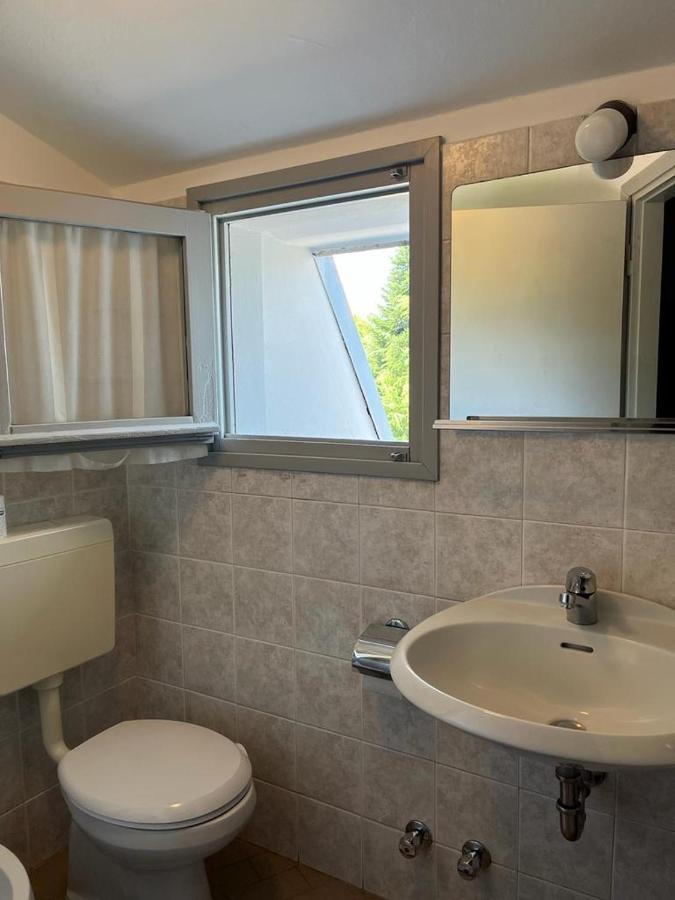 Twin Room with Balcony,1559668804:JPEG